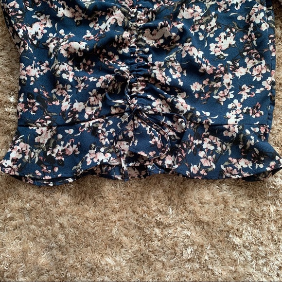 Royal & Pink V-Neck Flounce Sleeve Dynamite Blouse - Picture 2 of 7